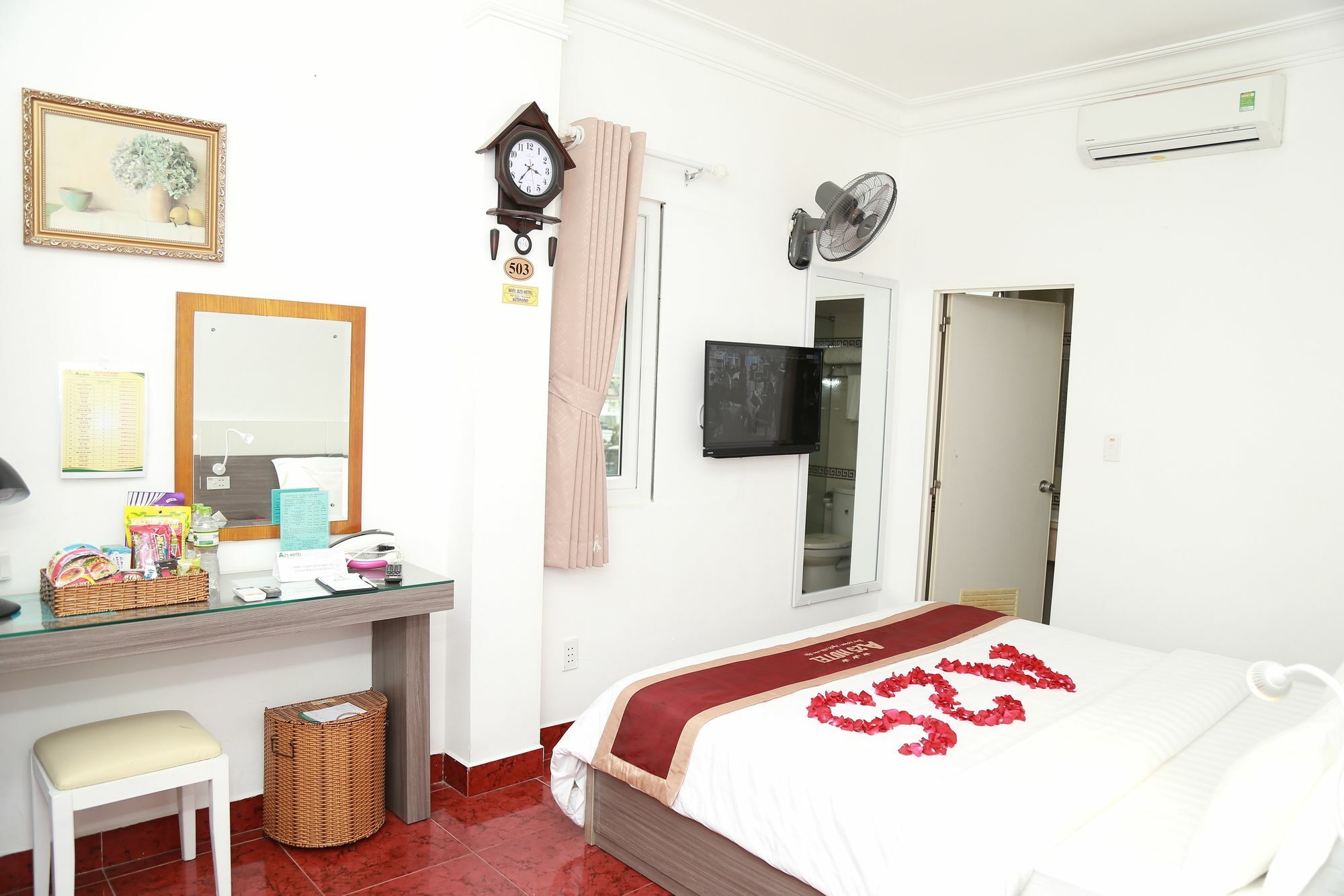 A25 Hotel - 19 Bui Thi Xuan Ho Chi Minh City Exterior photo