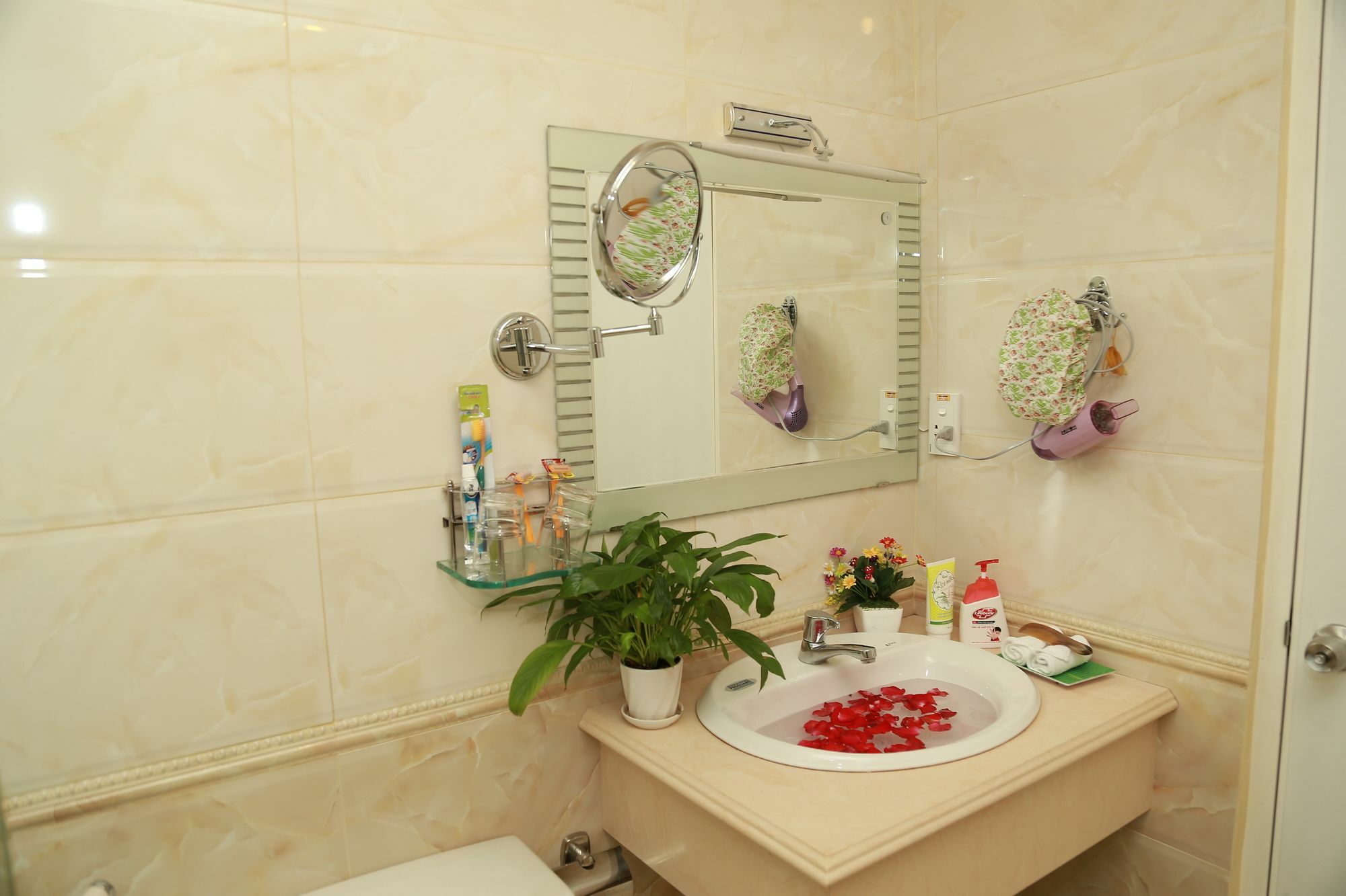 A25 Hotel - 19 Bui Thi Xuan Ho Chi Minh City Exterior photo